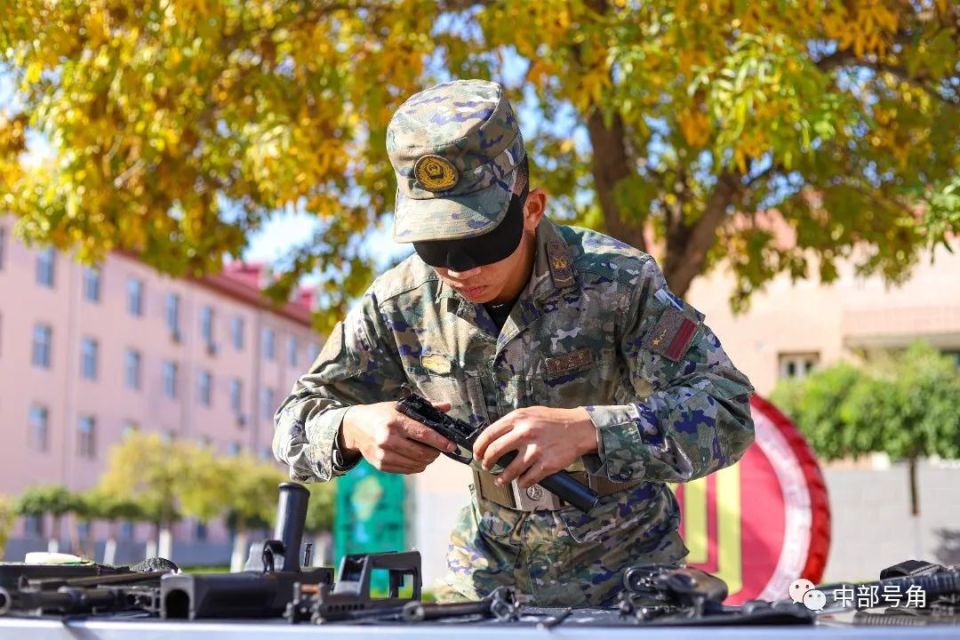 尖兵队全力以赴，一举战胜对手