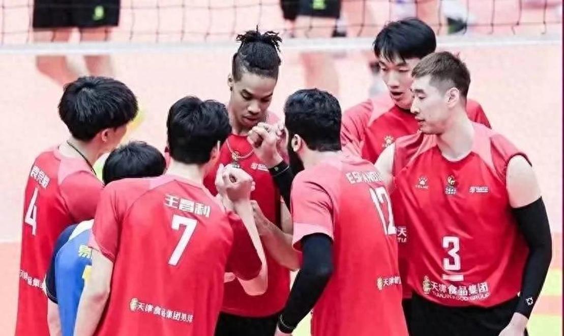 关于几内亚比绍队以出色表现赢得了一场关键比赛，并晋级到下一轮的信息