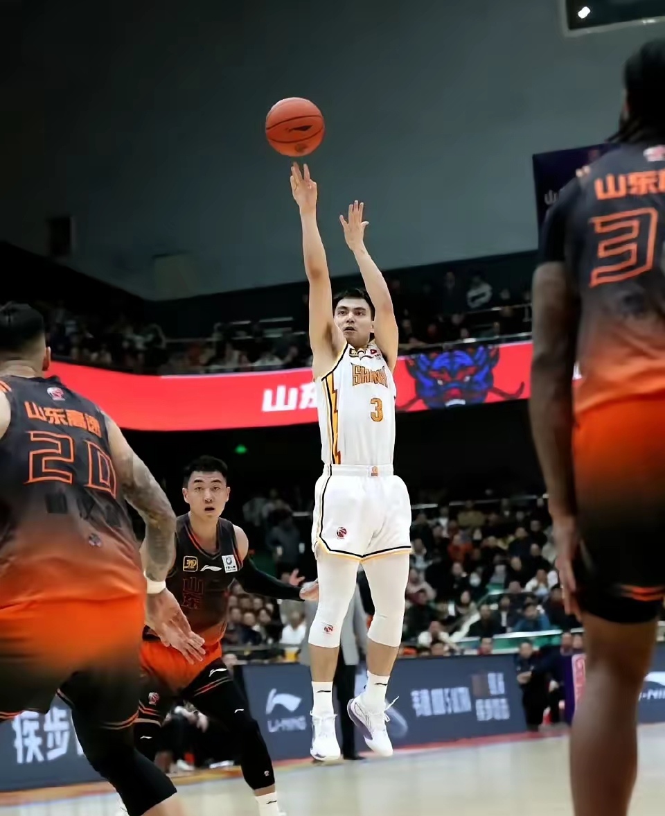 包含情绪高涨的比赛，双方形成胶着态势的词条