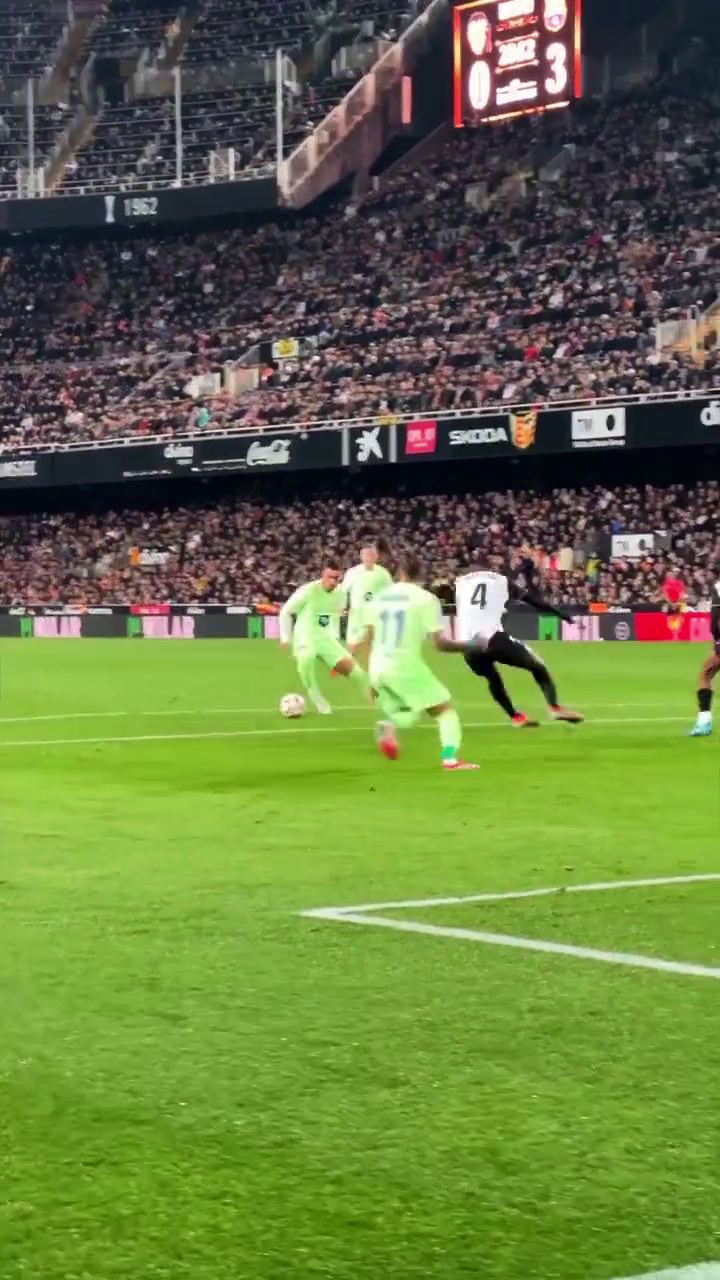 比达尔伤愈复出，巴塞罗那再战瓦伦西亚的简单介绍