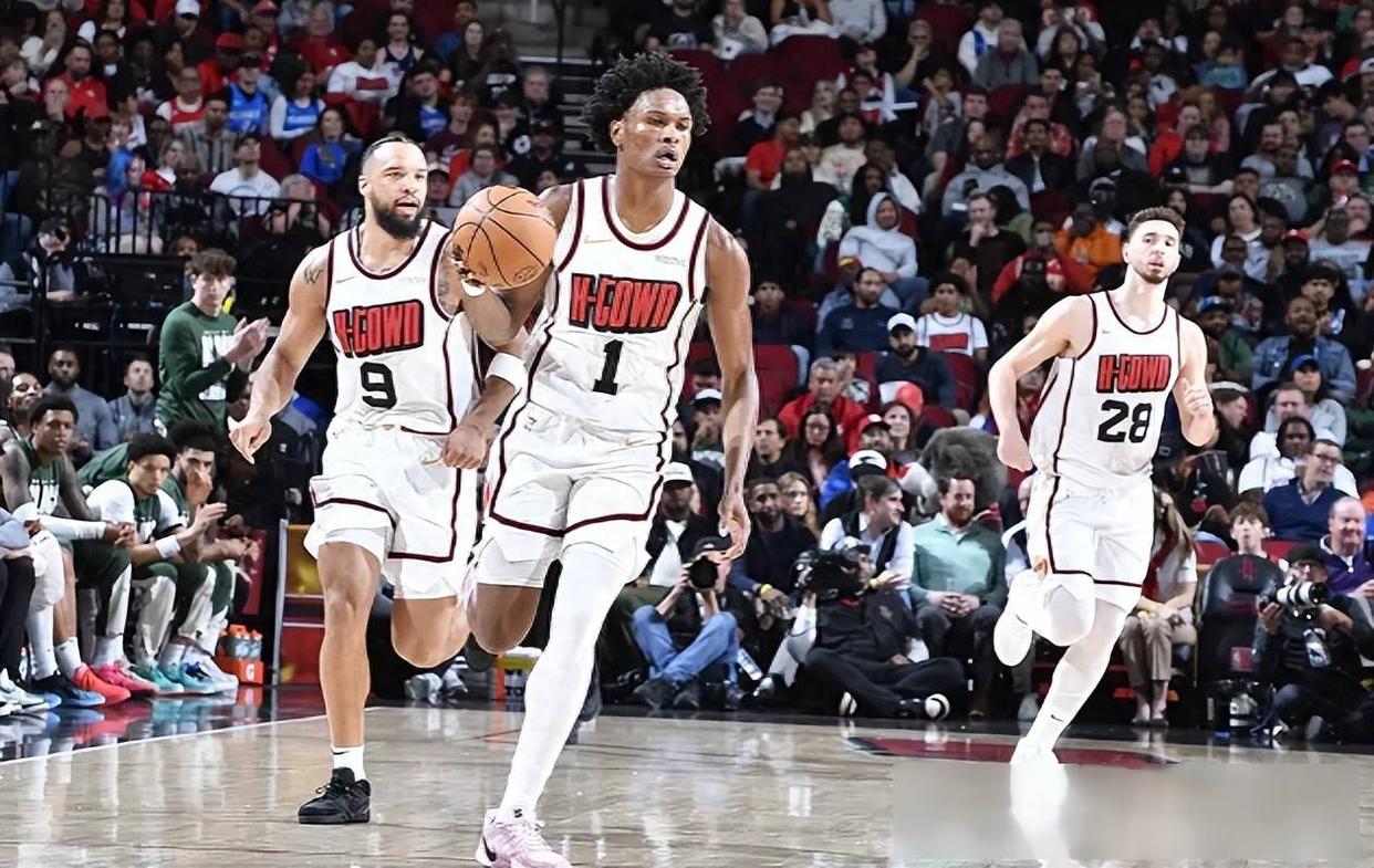 火箭豪取胜利，全队斗志昂扬迎战强敌的简单介绍