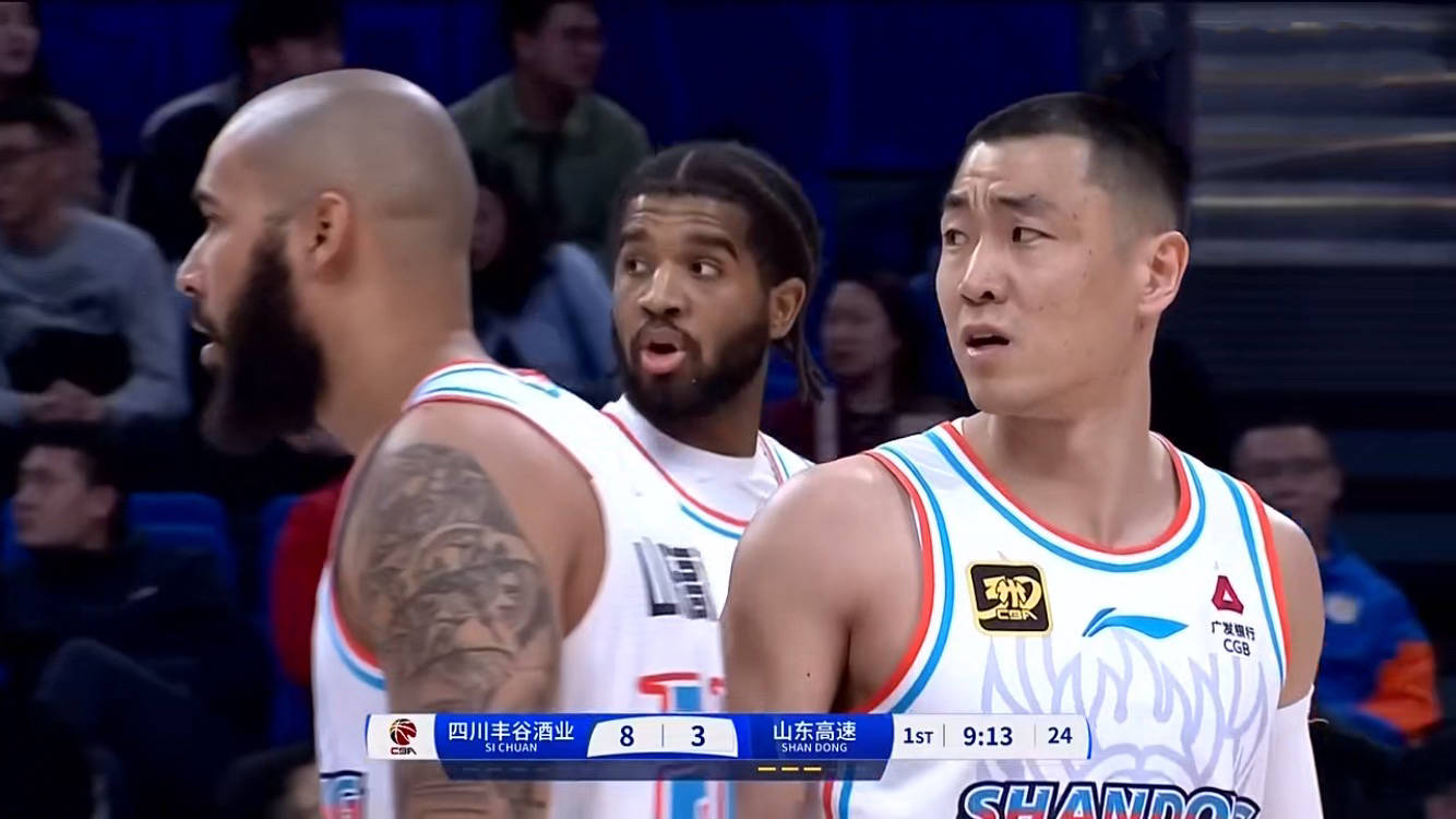 四川男篮不敌上海，遭遇连败