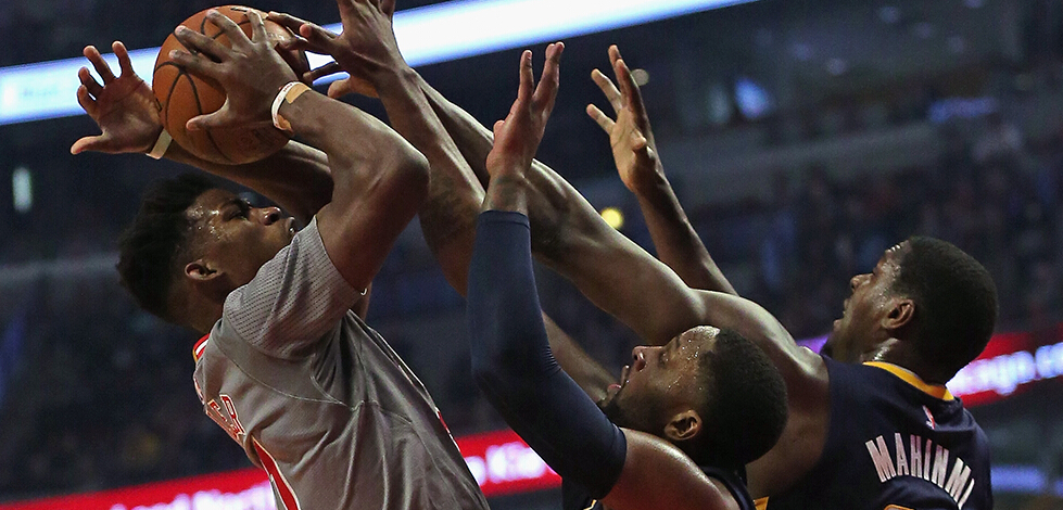 76人负于小牛，西蒙斯战成怒斥