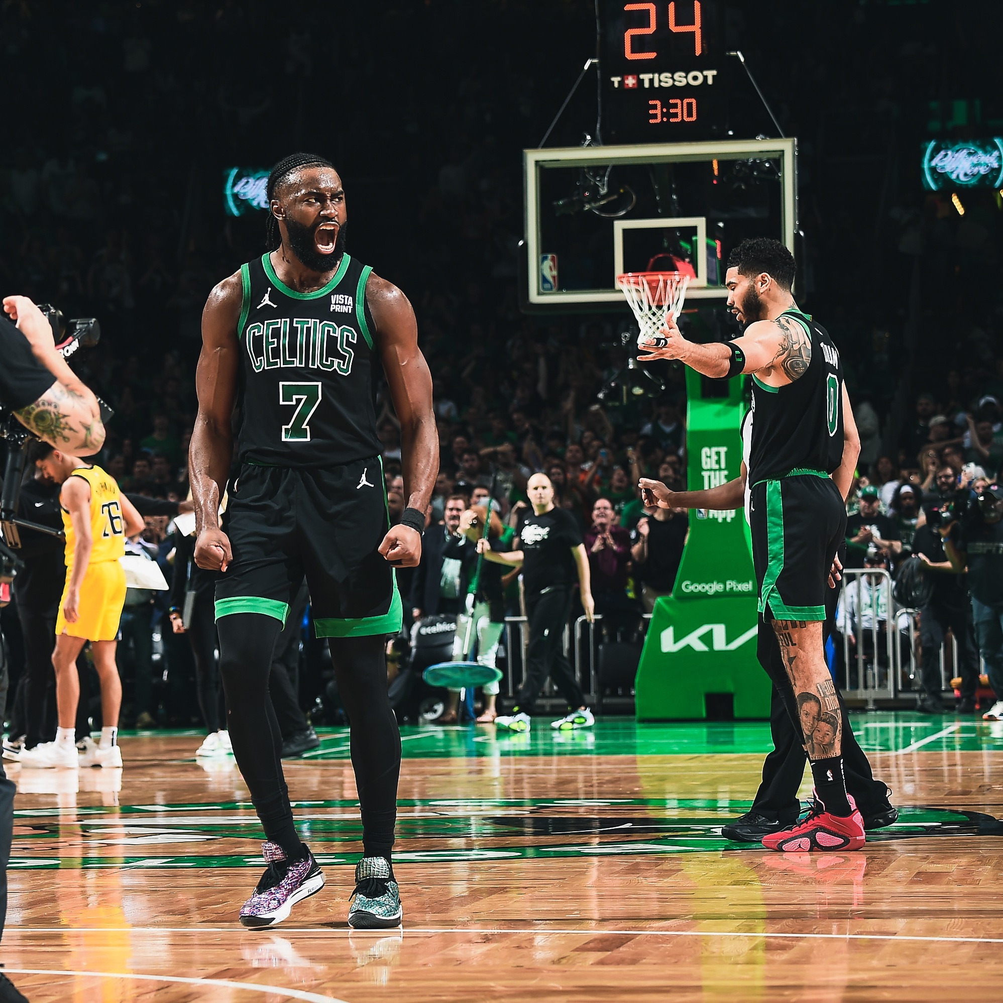 76人主场力克凯尔特人，恩比德狂砍40+15数据