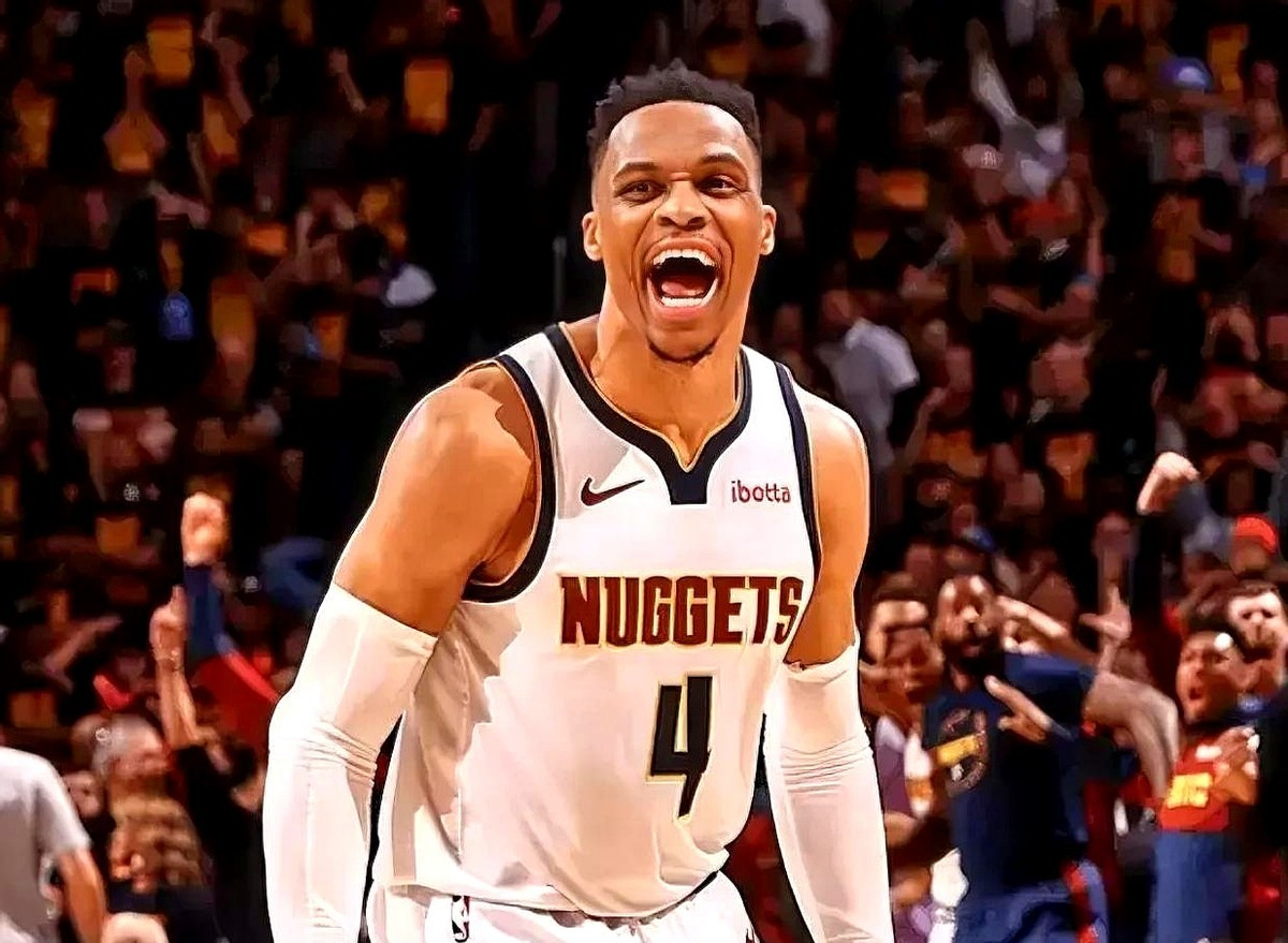 关于勇士客场横扫奇才，拉锡-因尼斯的信息