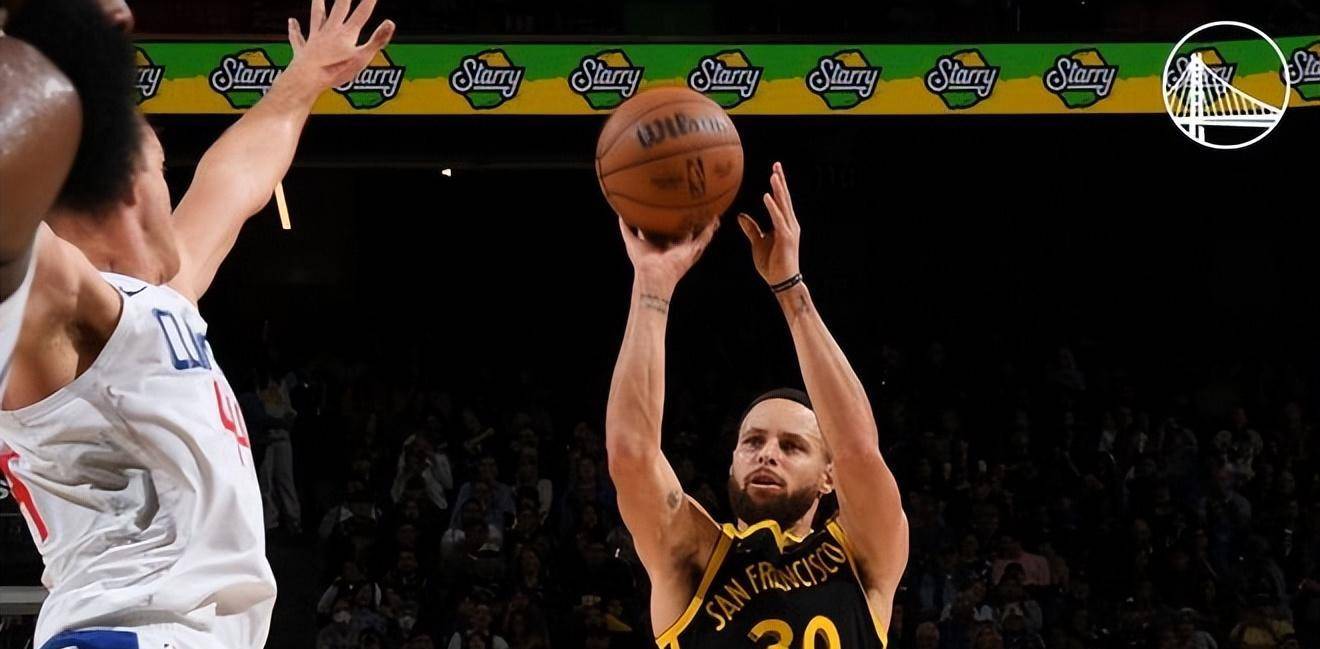 勇士不敌快船，库里错失绝杀机会