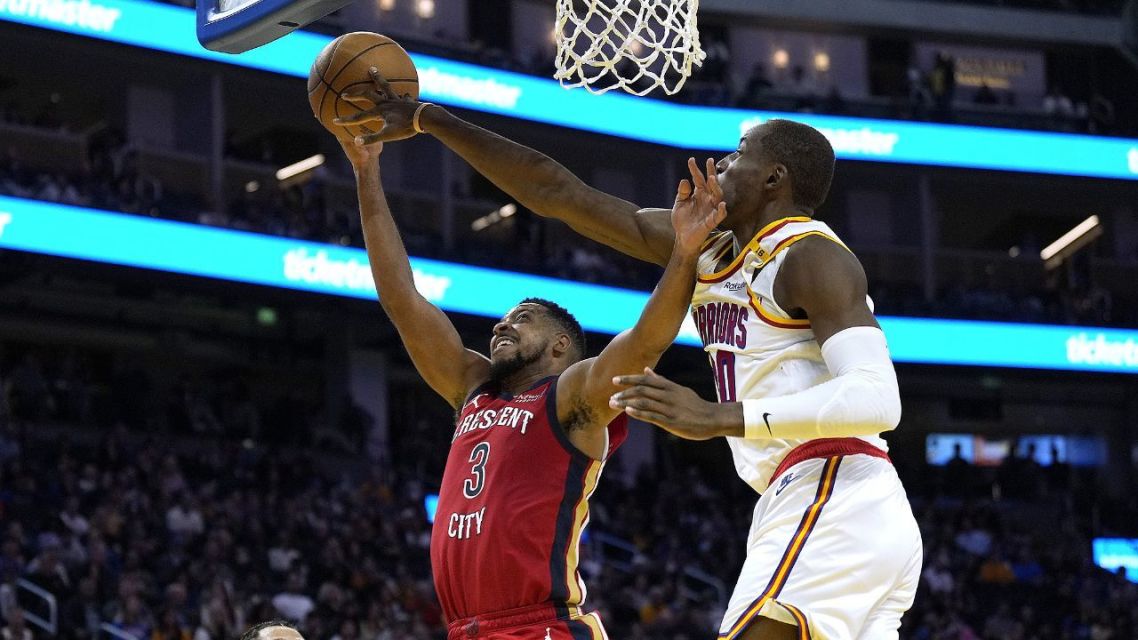 鹈鹕客场击败国王，英格拉姆砍分破门