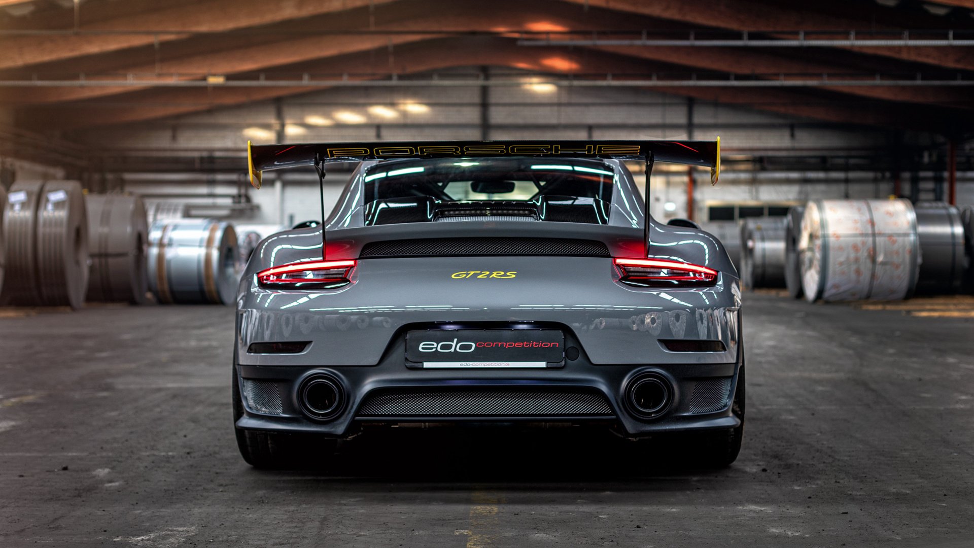 奇迹之夜，黄鸭组合点燃赛场，印度队逆转丹麦书写羽坛新章